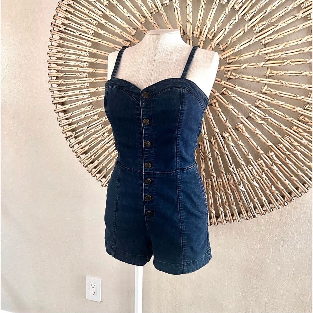 Free People Denim Jean Shorts Romper Jumpsuit. Size: 4.